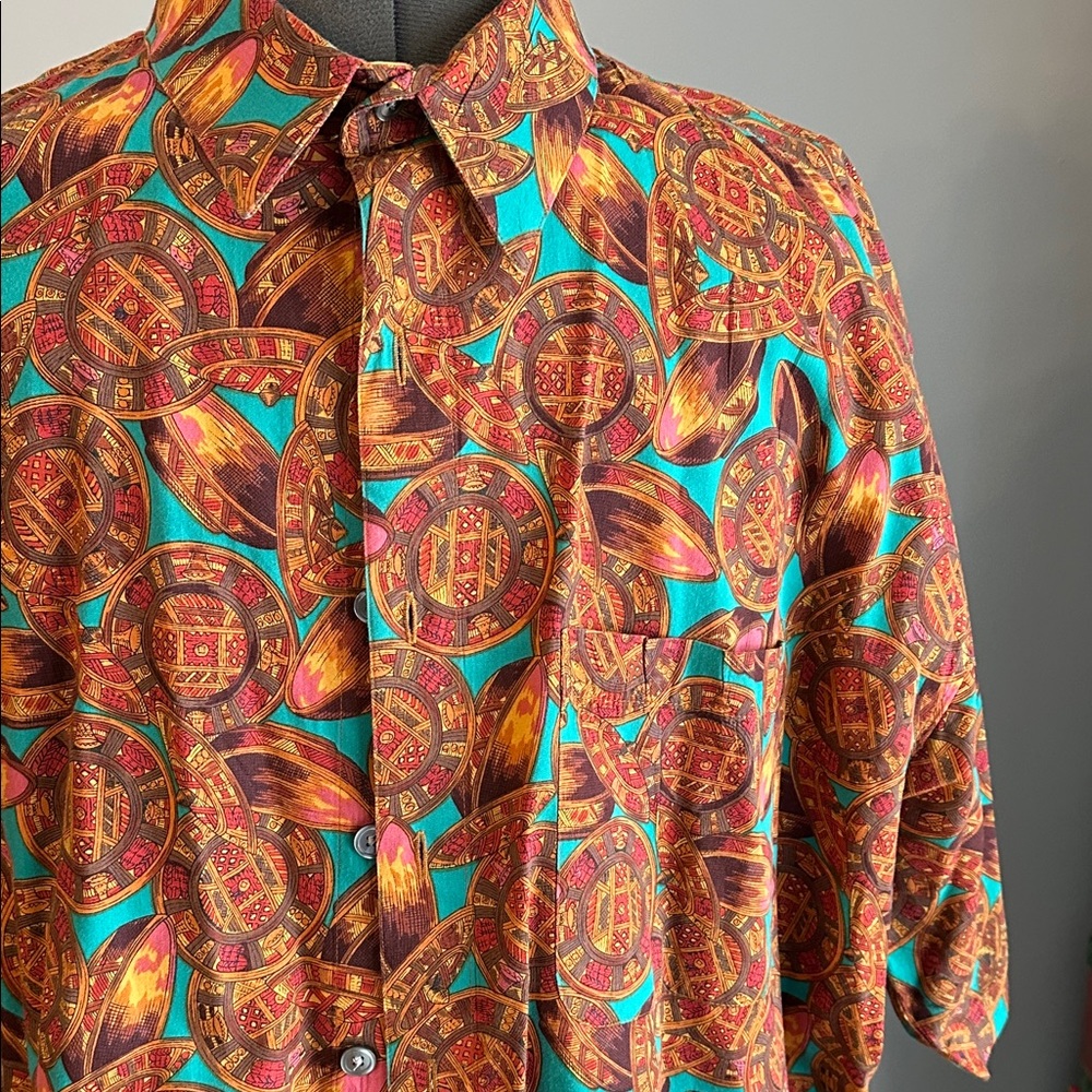 SOLD Perry Ellis Vibrant Geometric Men's Shirt